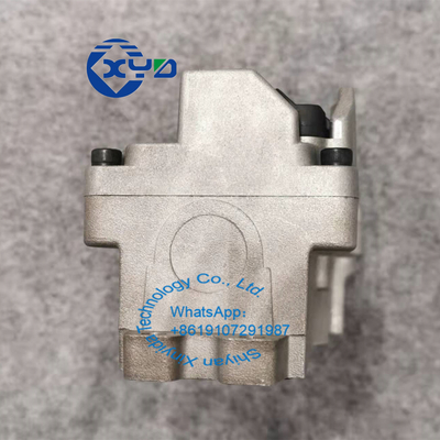 Metal Holset Turbo Actuator 5496046 5603376 Ukuran Standar Warna Perak